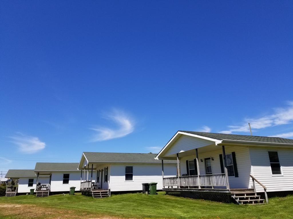 Merry Stanhope Chalets Hotel Exterior photo